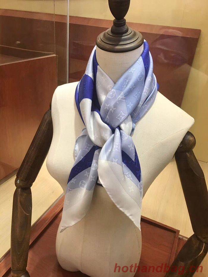 Louis Vuitton Scarf LVS00151